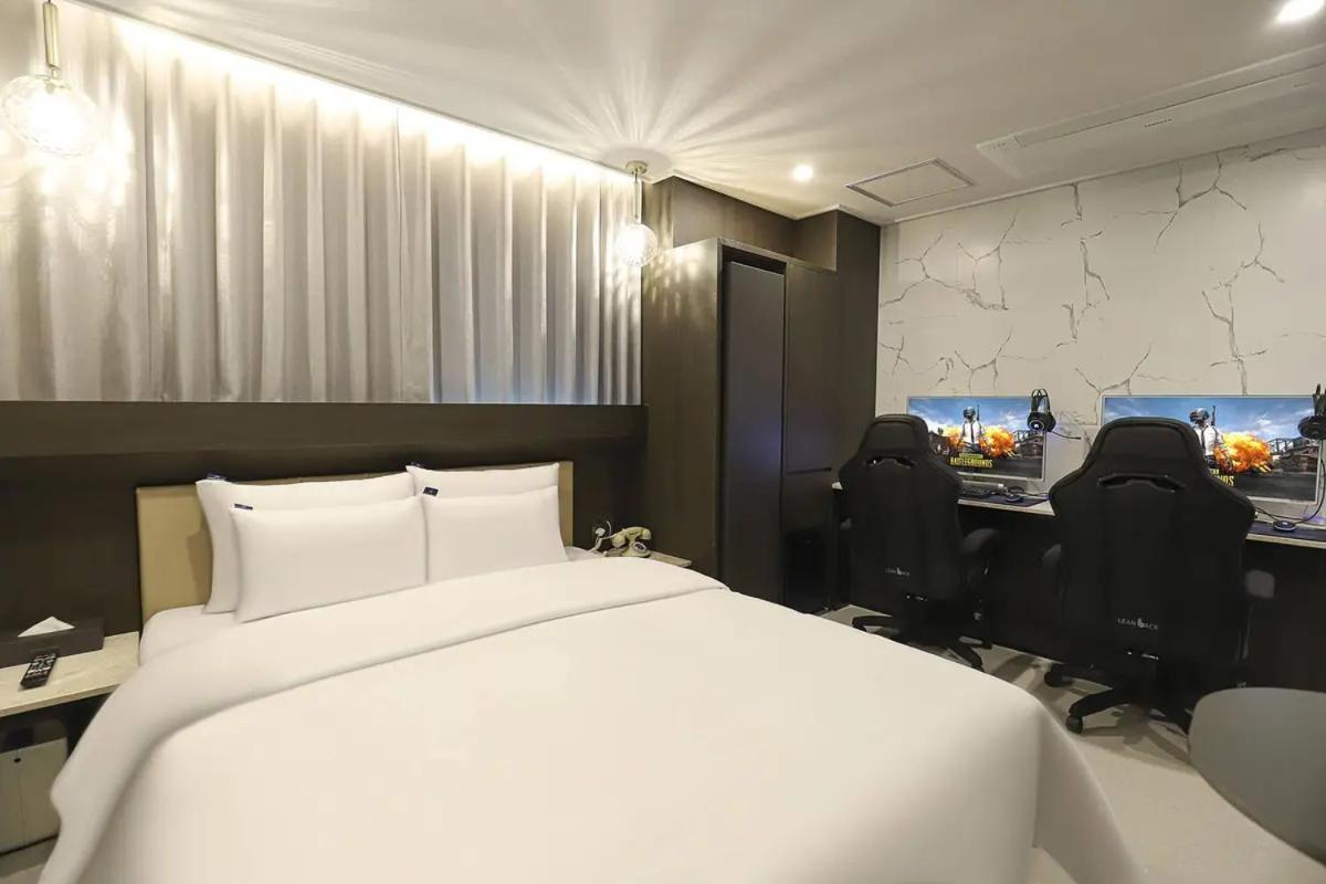 Rosy Hotel Cheongju Exterior foto